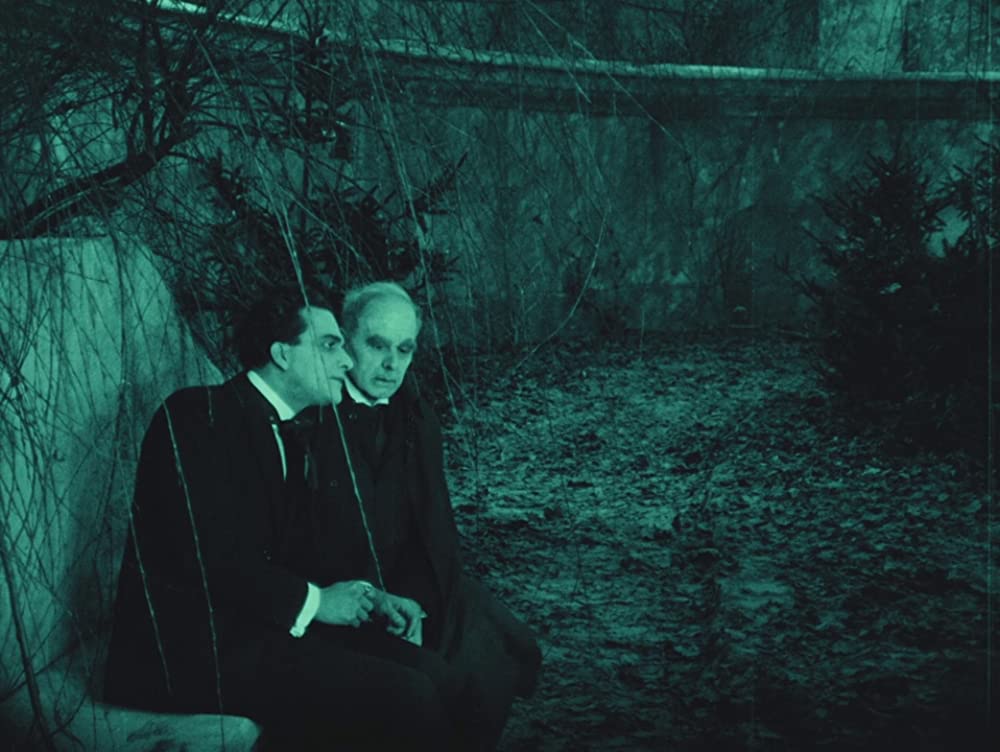 カリガリ博士の画像