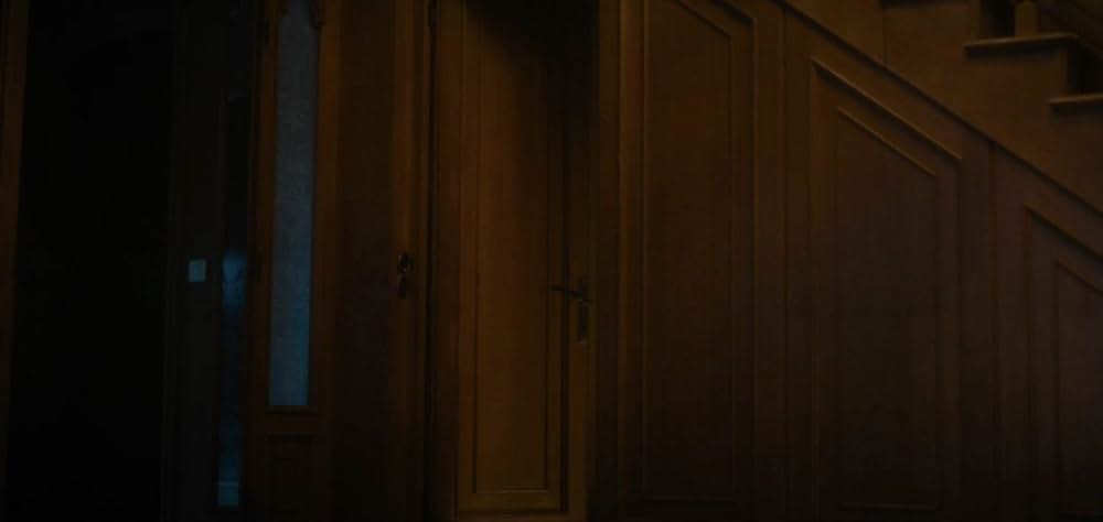 Housewife（原題）の画像