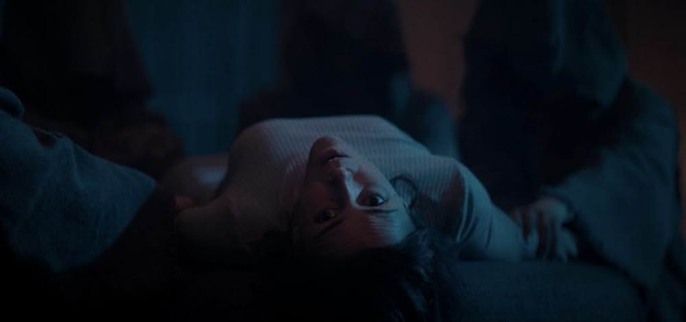 Housewife（原題）の画像