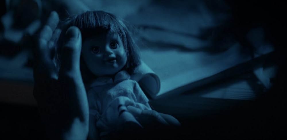 Housewife（原題）の画像