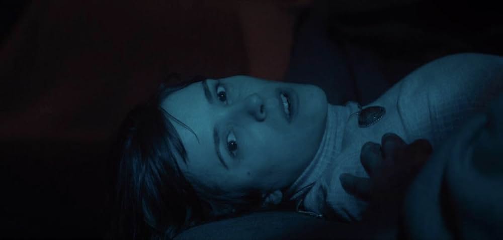 Housewife（原題）の画像