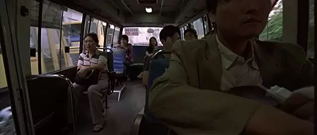 「復讐者に憐れみを」の画像