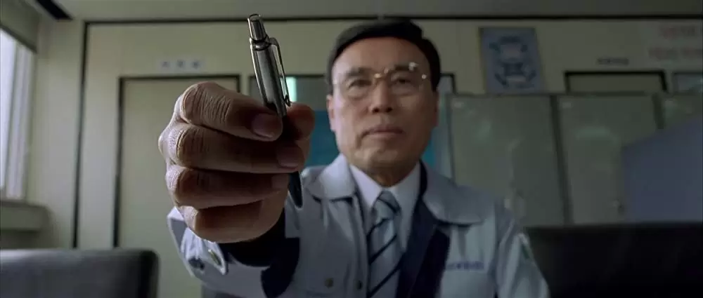 「復讐者に憐れみを」の画像