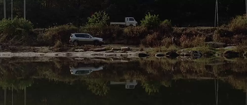 「復讐者に憐れみを」の画像