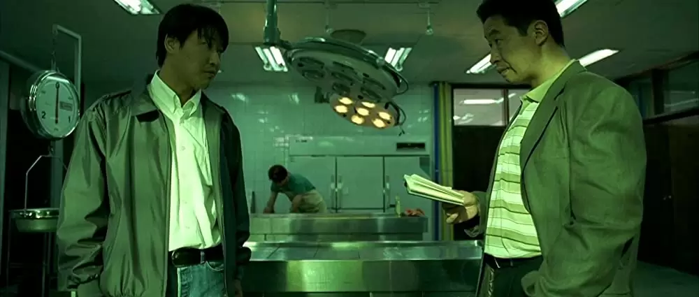 「復讐者に憐れみを」の画像