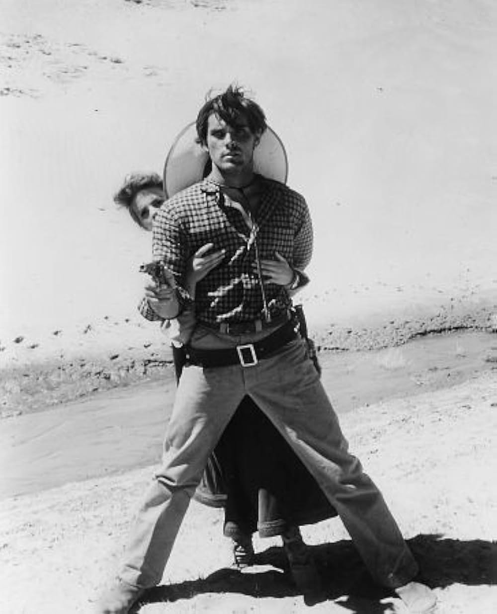 「捜索者」の画像