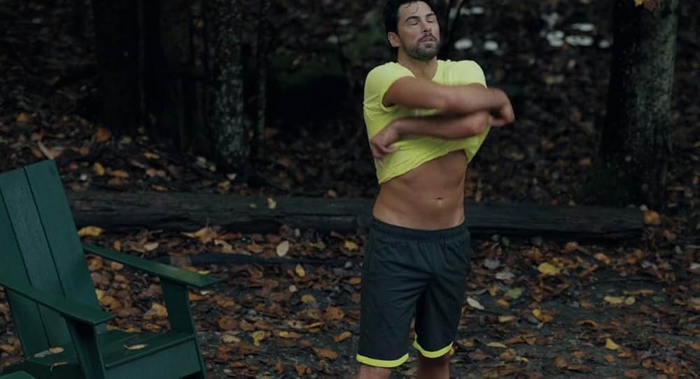 What Lies Below（原題）の画像