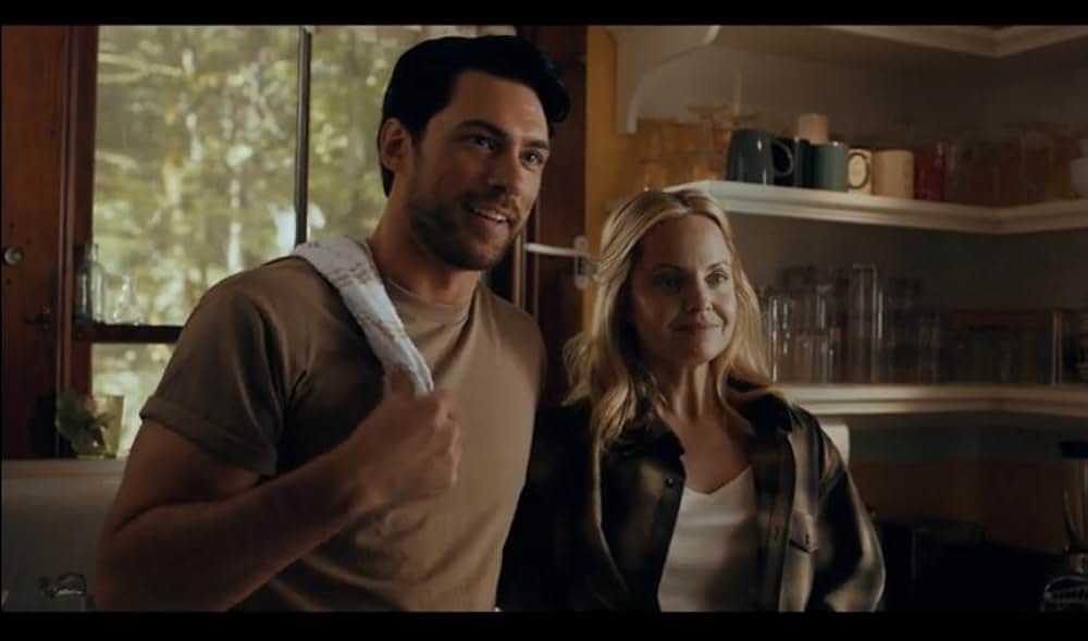 What Lies Below（原題）の画像