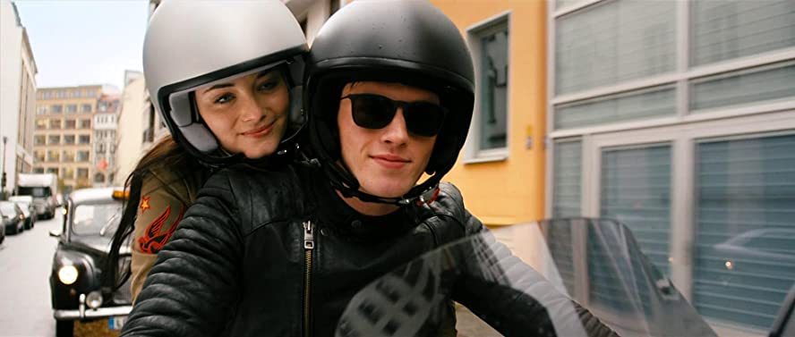 タイムトラベラーの系譜 サファイア・ブルーの画像