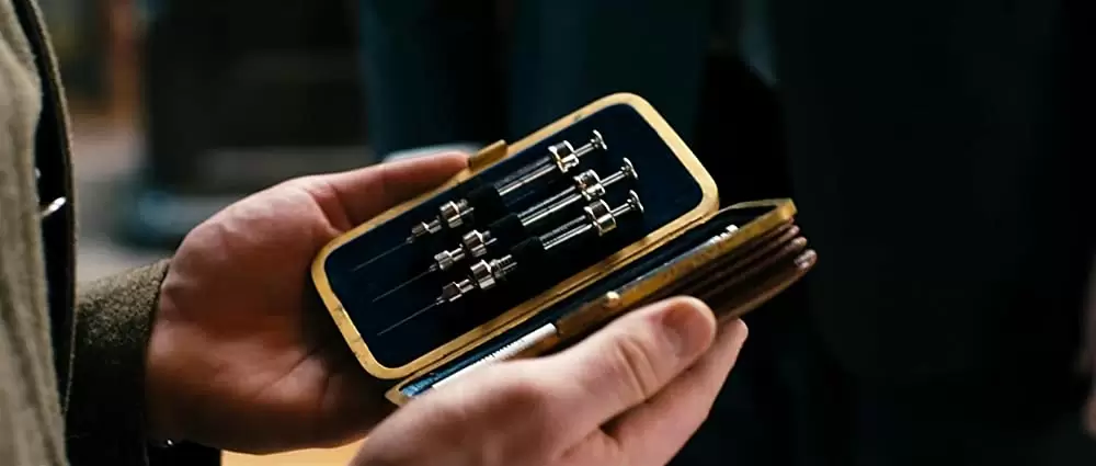 タイムトラベラーの系譜 サファイア・ブルーの画像