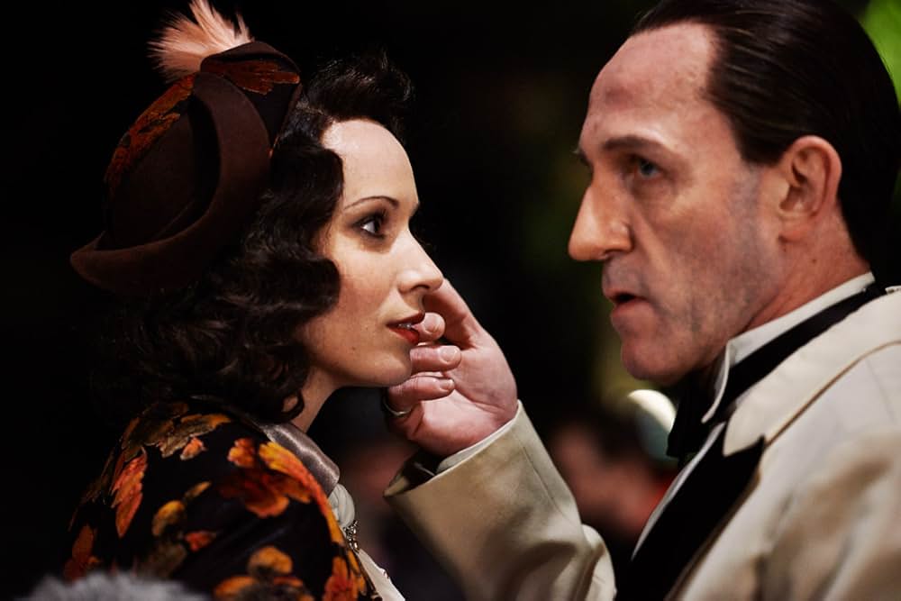 悪魔の愛人: リダ・バーロヴァの画像