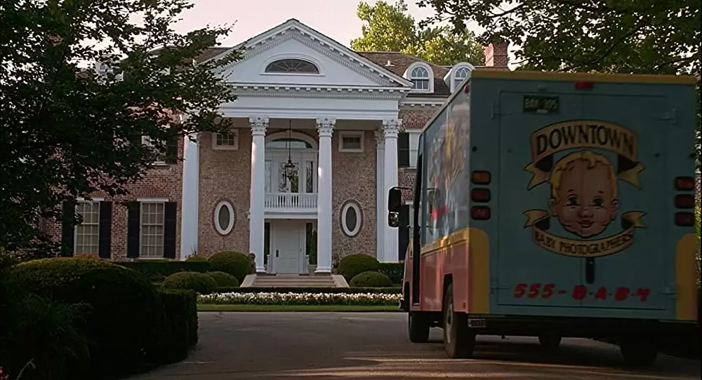 赤ちゃんのおでかけの画像