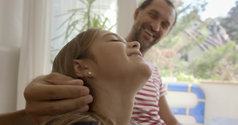 Schwarz Weiss Bunt（原題）の画像