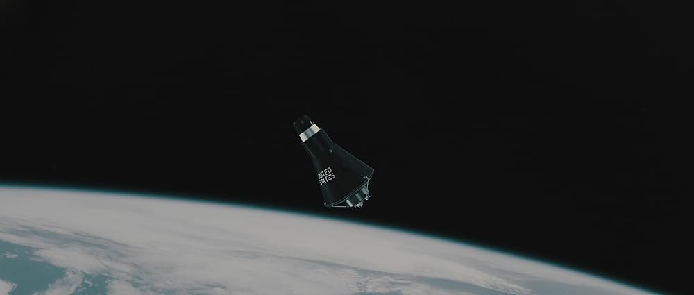 神の宇宙飛行士の画像