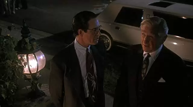 「ジャイアント・ベビー」ロイド・ブリッジス & ジョン・シーアの画像