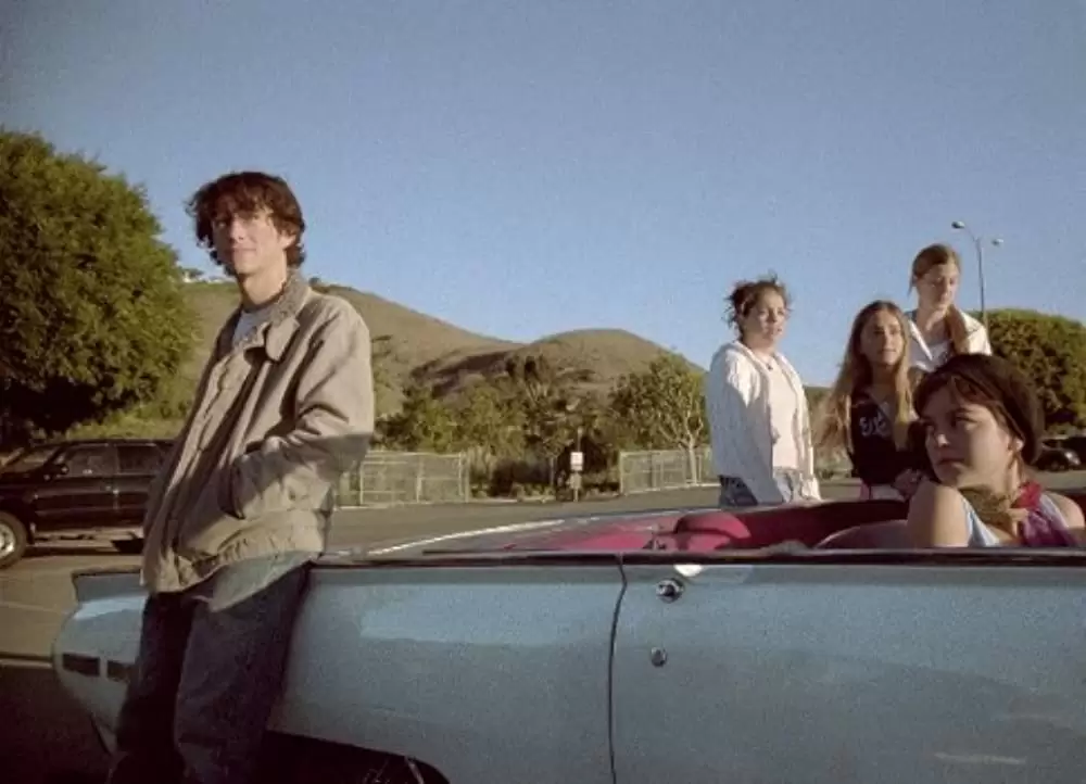 「BRICK ブリック／消された暗号 BRICK ブリック」ジョセフ・ゴードン＝レビット & Nora Zehetnerの画像