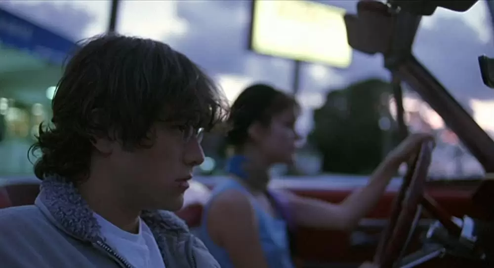 「BRICK ブリック／消された暗号 BRICK ブリック」ジョセフ・ゴードン＝レビット & Nora Zehetnerの画像