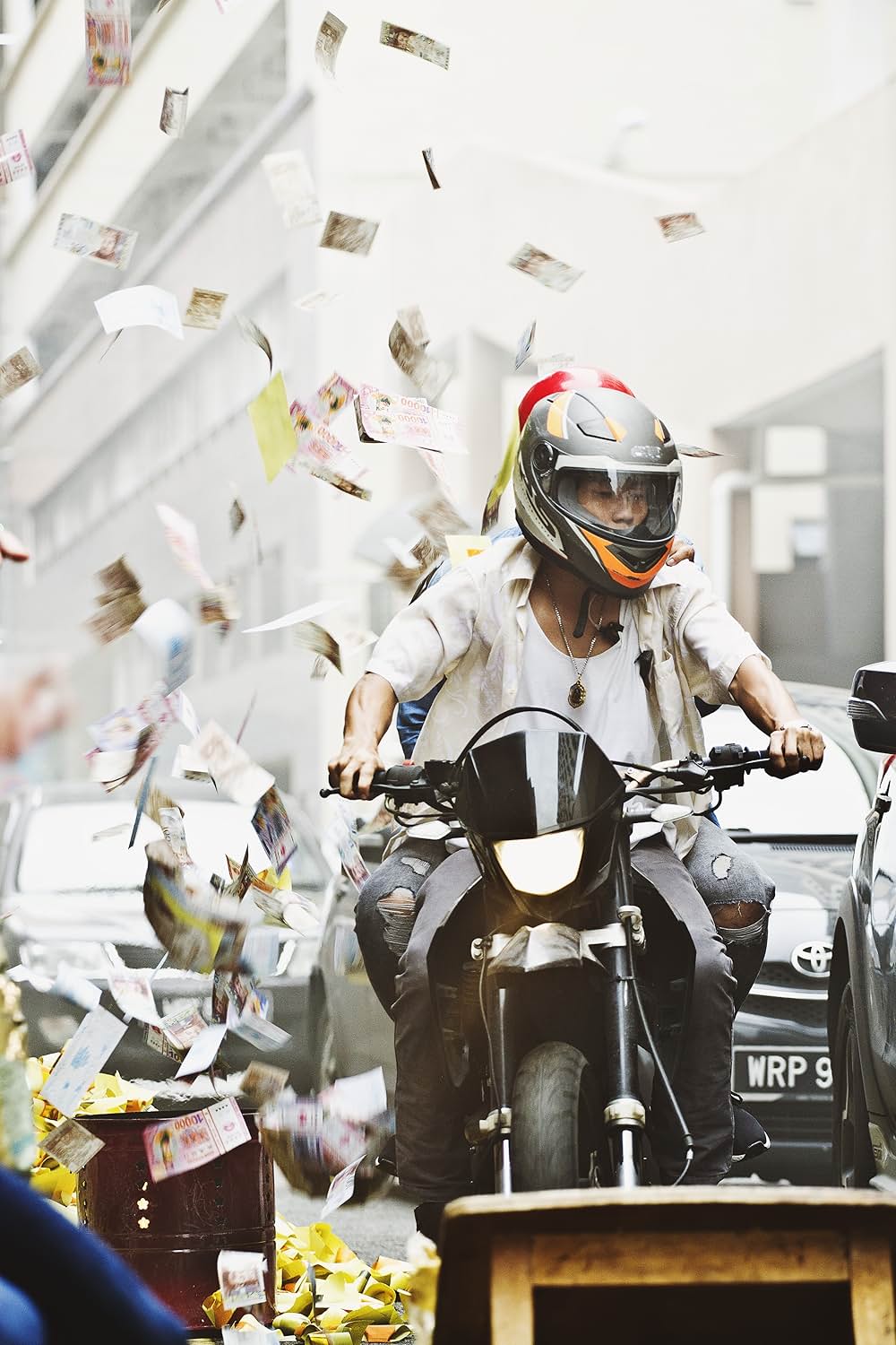 Fly By Night（英題）の写真