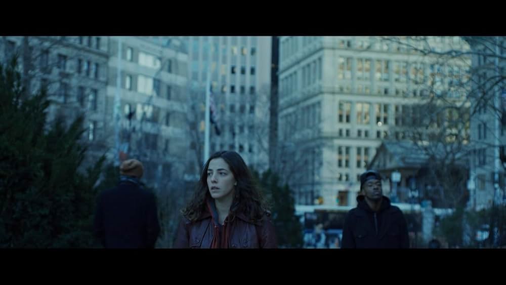 Above the Shadows（原題）の画像