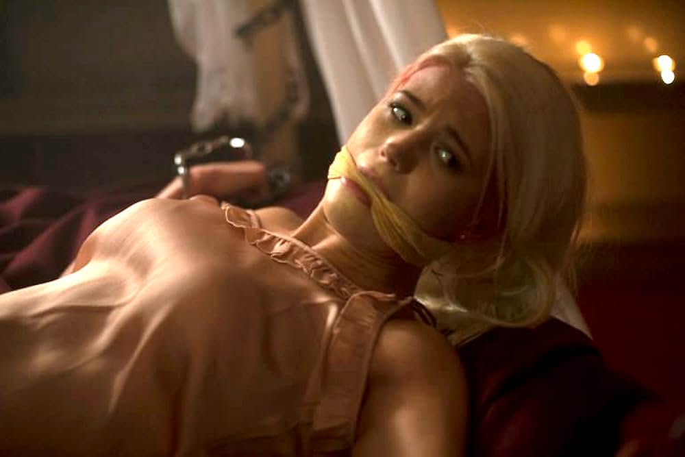 Fanged Up（原題）の画像