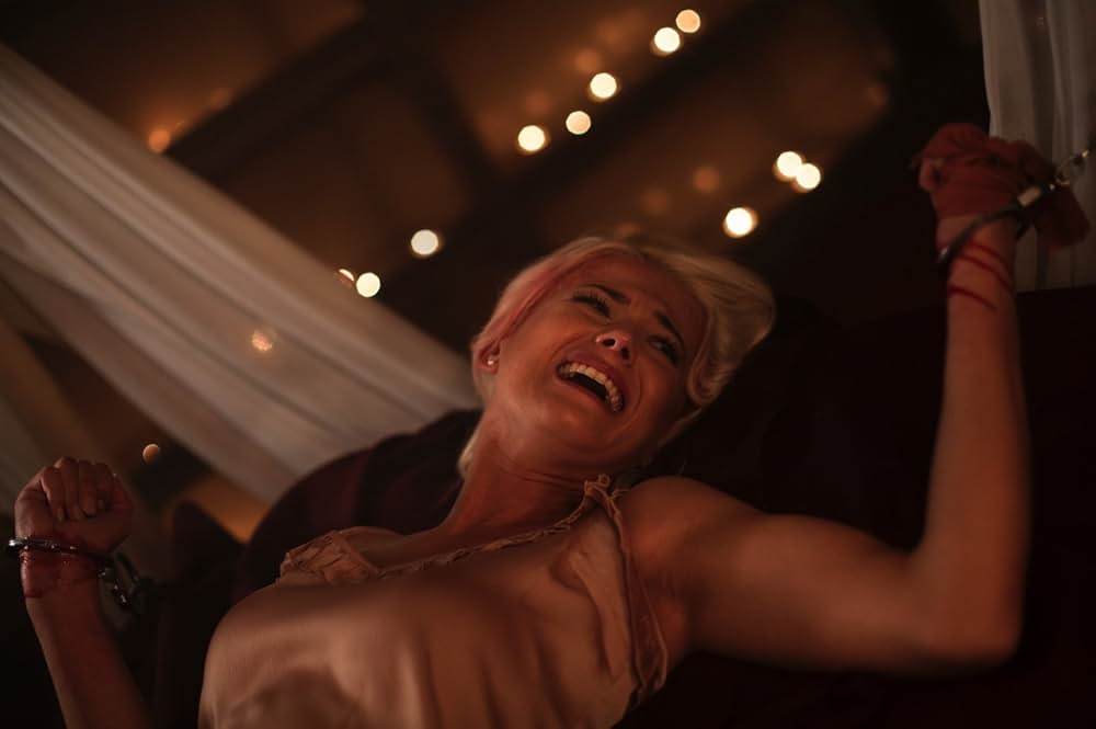 Fanged Up（原題）の画像