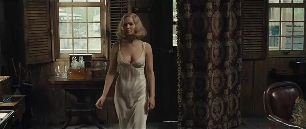 「セリーナ 炎の女」ジェニファー・ローレンスの画像