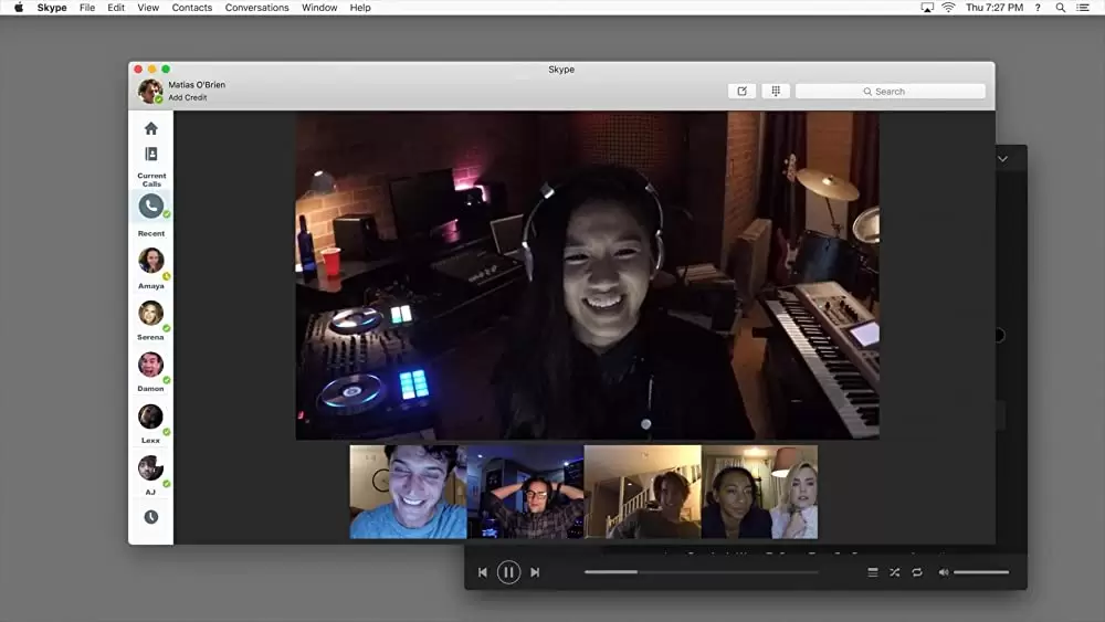 「アンフレンデッド：ダークウェブ」アンドリュー・リース & ベッティ・ガブリエル & Connor Del Rio & レベッカ・リッテンハウス & コリン・ウッデル & Savira Windyaniの画像