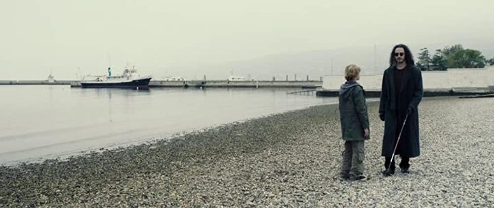 インビジブル・スクワッド 悪の部隊と光の戦士の画像