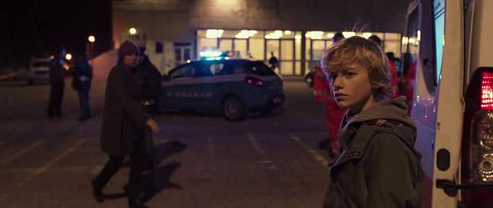 インビジブル・スクワッド 悪の部隊と光の戦士の画像