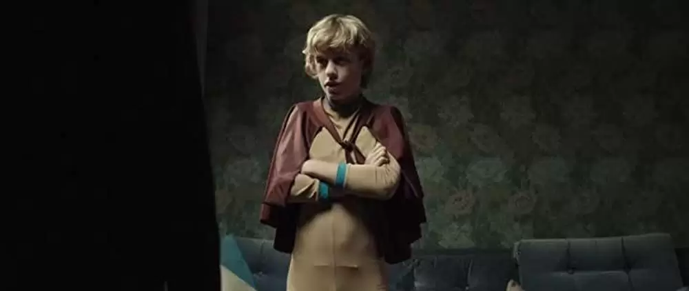 インビジブル・スクワッド 悪の部隊と光の戦士の画像