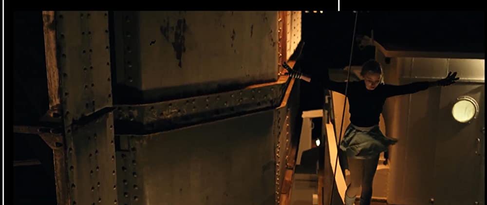 インビジブル・スクワッド 悪の部隊と光の戦士の画像