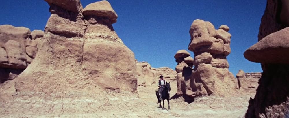 Five Bloody Graves（原題）の画像