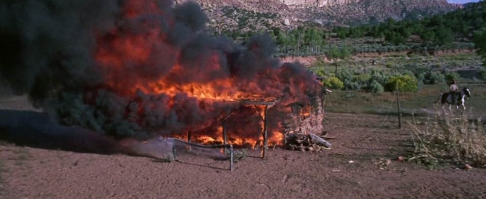 Five Bloody Graves（原題）の画像