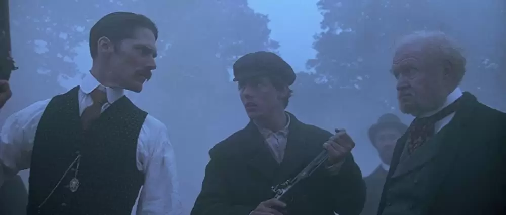 「遥かなる大地へ」トム・クルーズ & トーマス・ギブソン & ロバート・プロスキーの画像