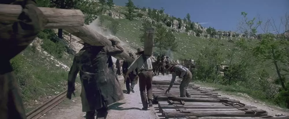 遥かなる大地への画像