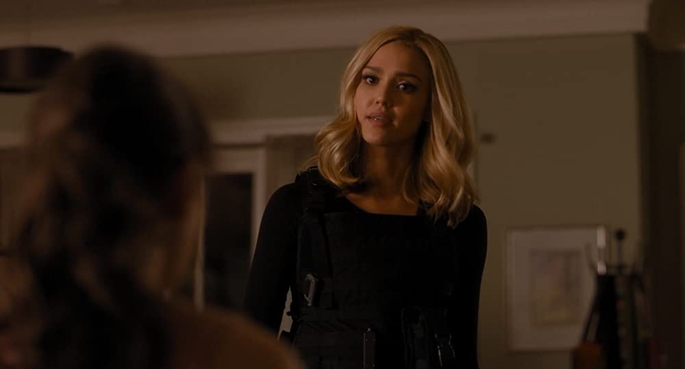 ベアリー・リーサルの画像