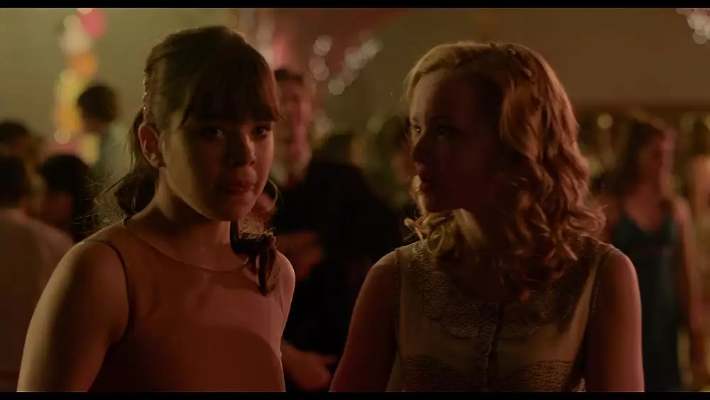 ベアリー・リーサルの画像