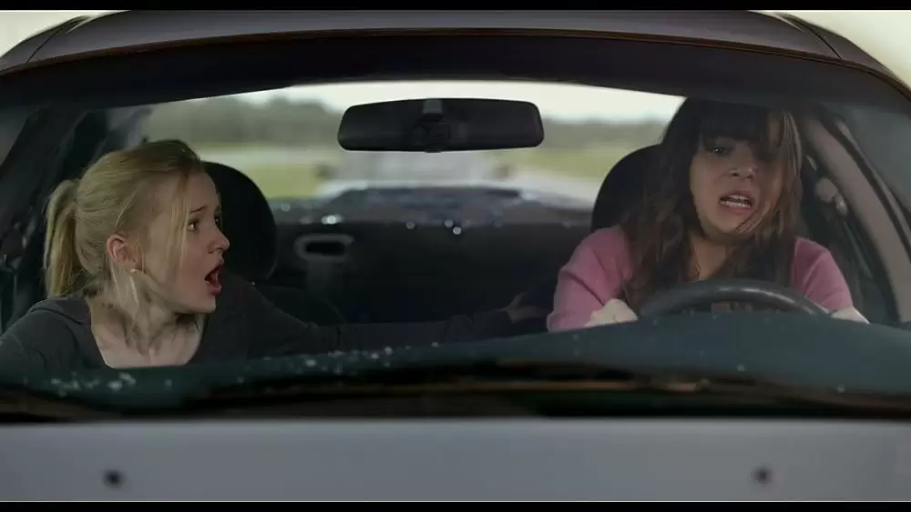 ベアリー・リーサルの画像