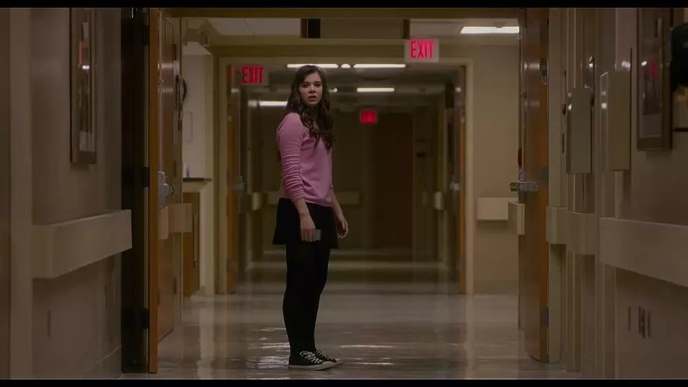 ベアリー・リーサルの画像