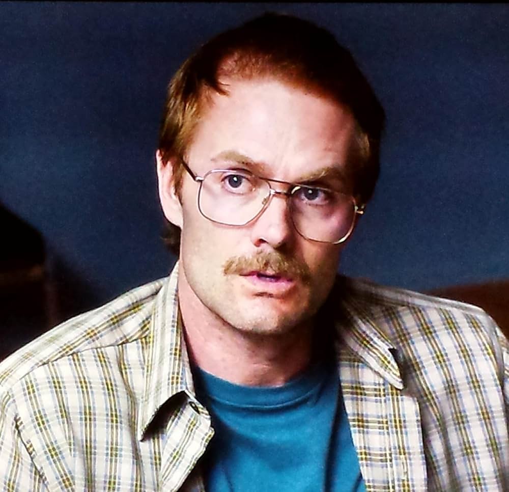 トール・ホット・ブロンドの画像