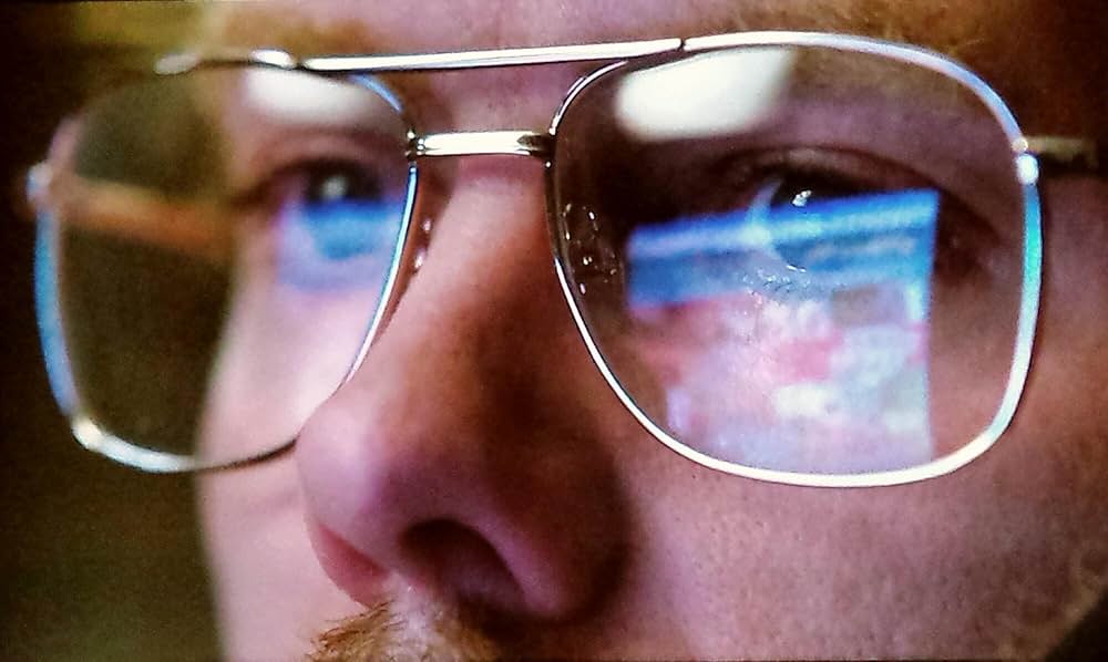 トール・ホット・ブロンドの画像