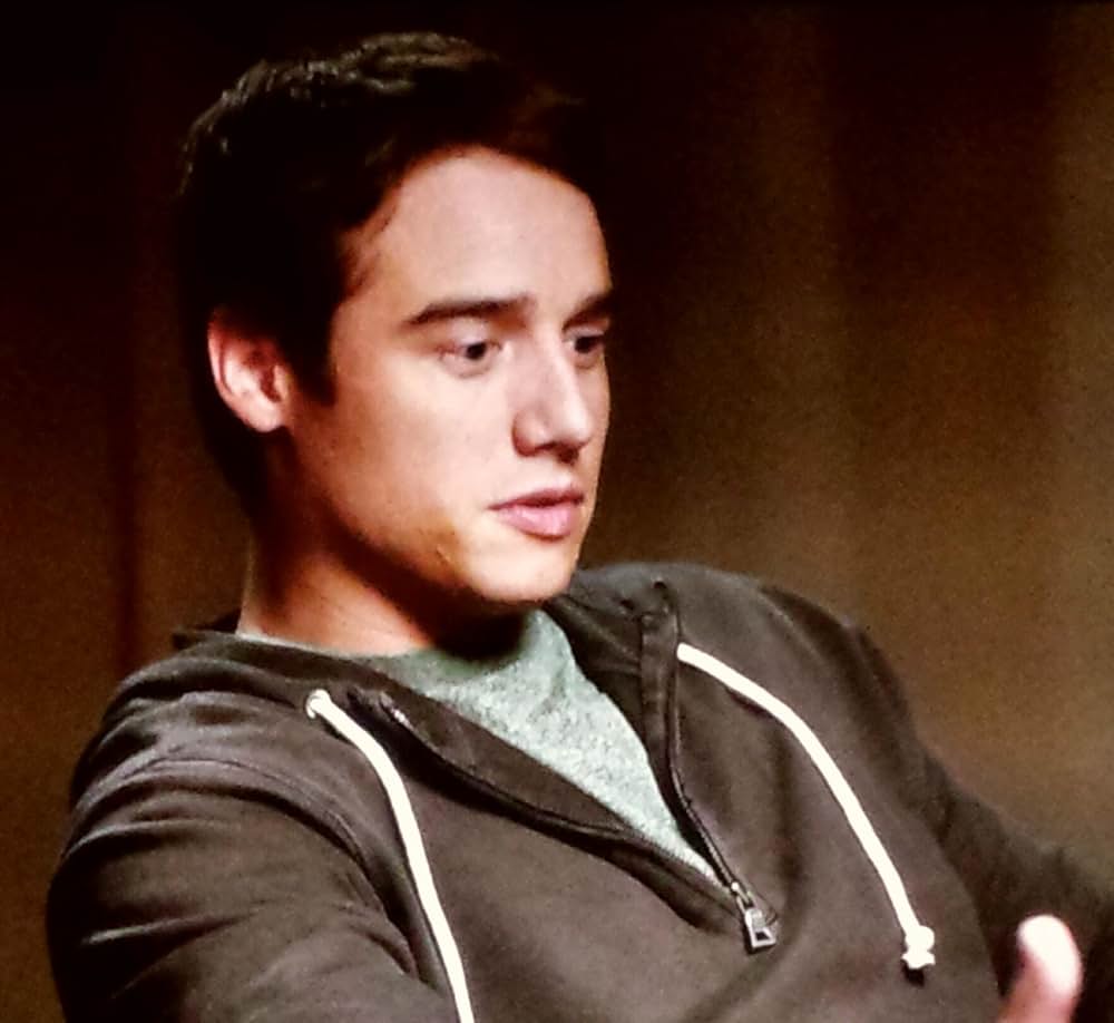 トール・ホット・ブロンドの画像