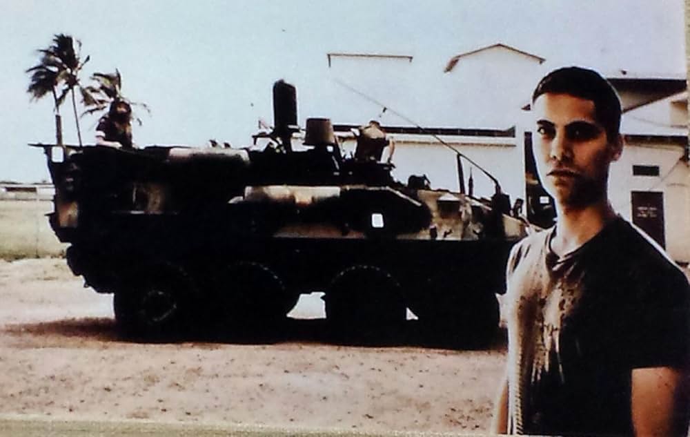 トール・ホット・ブロンドの画像