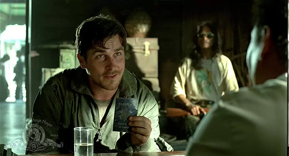 戦場からの脱出の画像