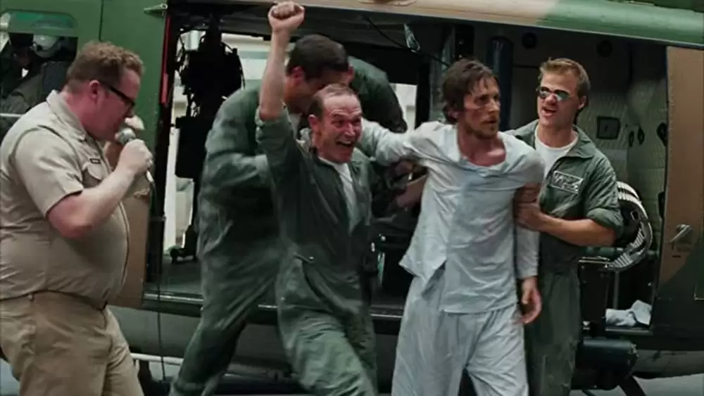 戦場からの脱出の画像