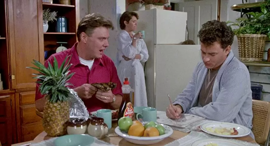 「メイフィールドの怪人たち」トム・ハンクス & キャリー・フィッシャー & リック・デュコモンの画像