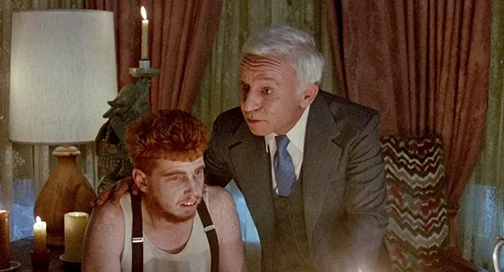 「メイフィールドの怪人たち」ヘンリー・ギブソン & コートニー・ゲインズの画像