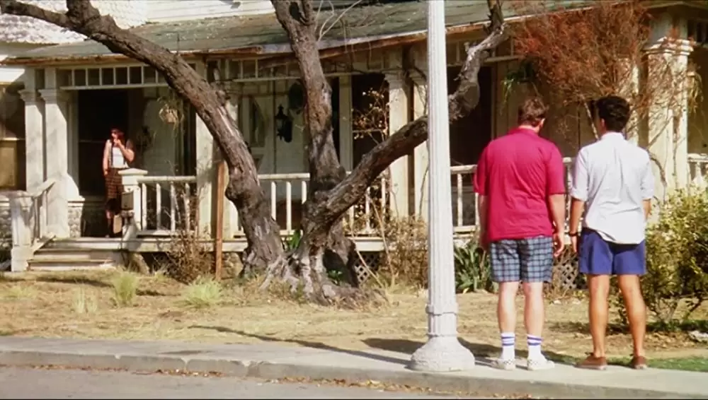 「メイフィールドの怪人たち」トム・ハンクス & リック・デュコモン & コートニー・ゲインズの画像