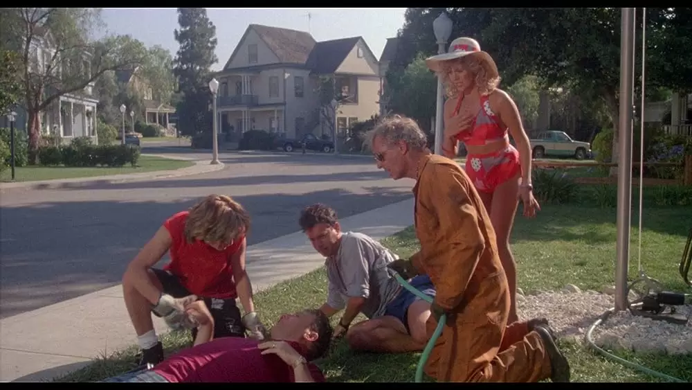 「メイフィールドの怪人たち」の画像