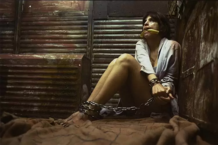 「ハイテンション」Maïwennの画像